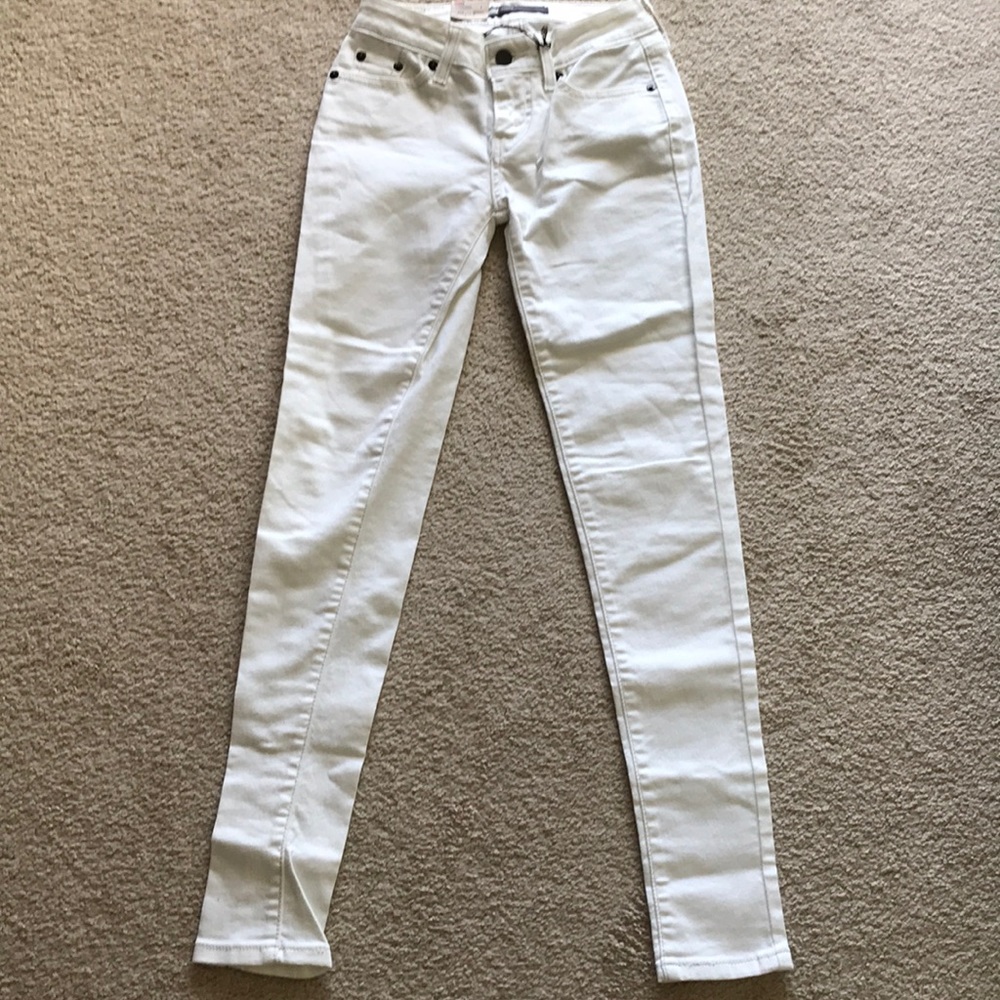 Levi’s White Jean leggings skinny 535 1m/25 new